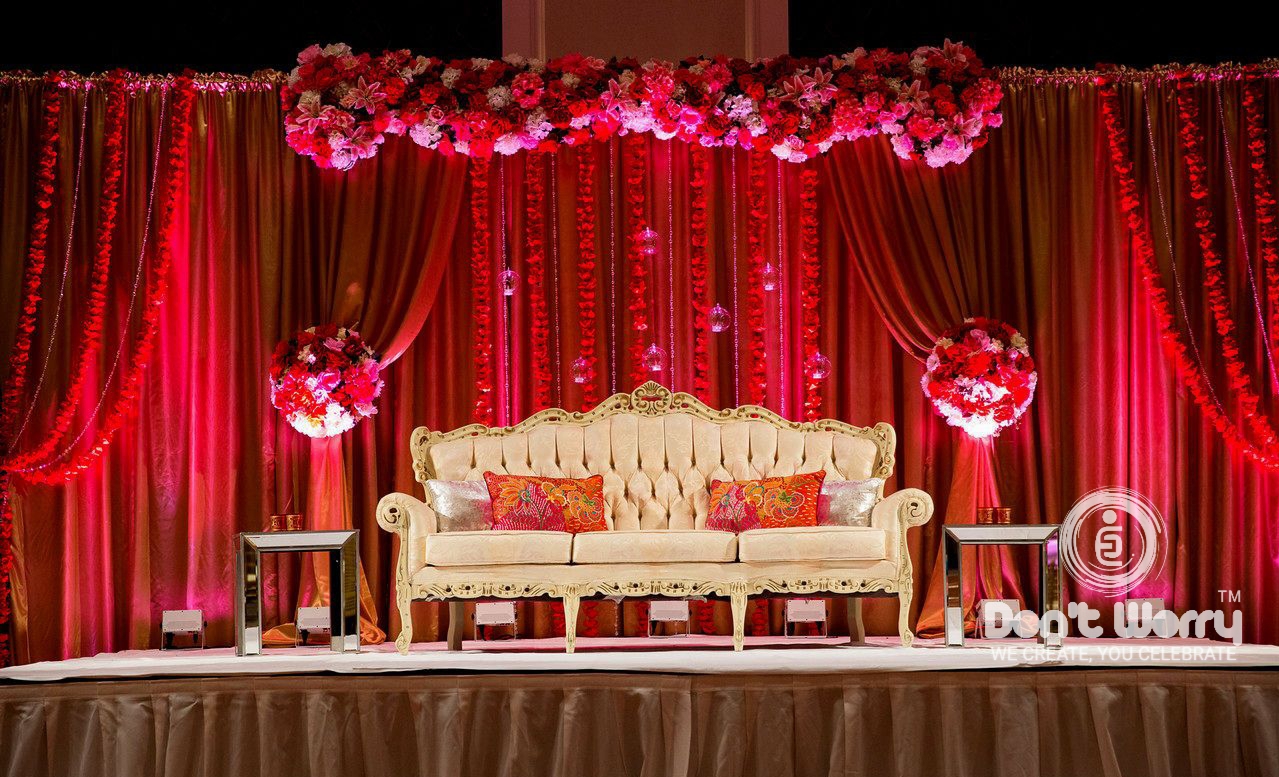 Rose Theme Wedding Stage Decoration | Grand wedding stage ...